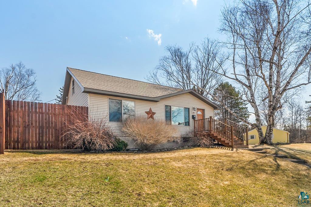 3902 Woodland Ave