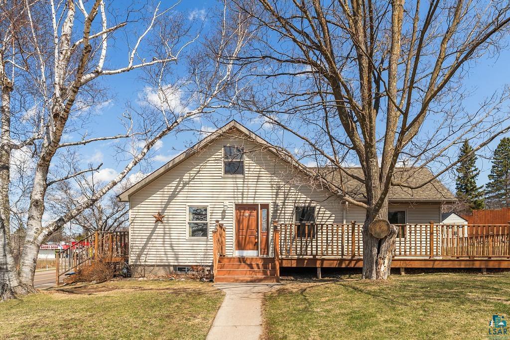 3902 Woodland Ave
