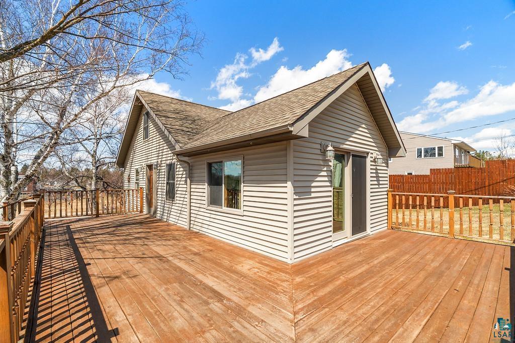 3902 Woodland Ave