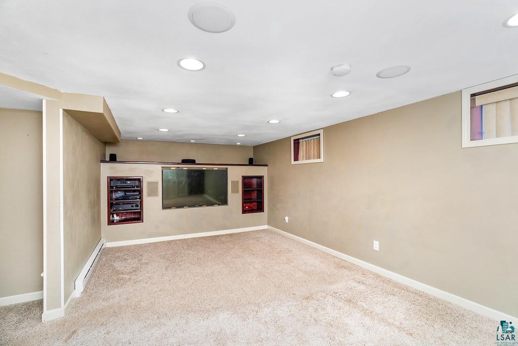 3902 Woodland Ave