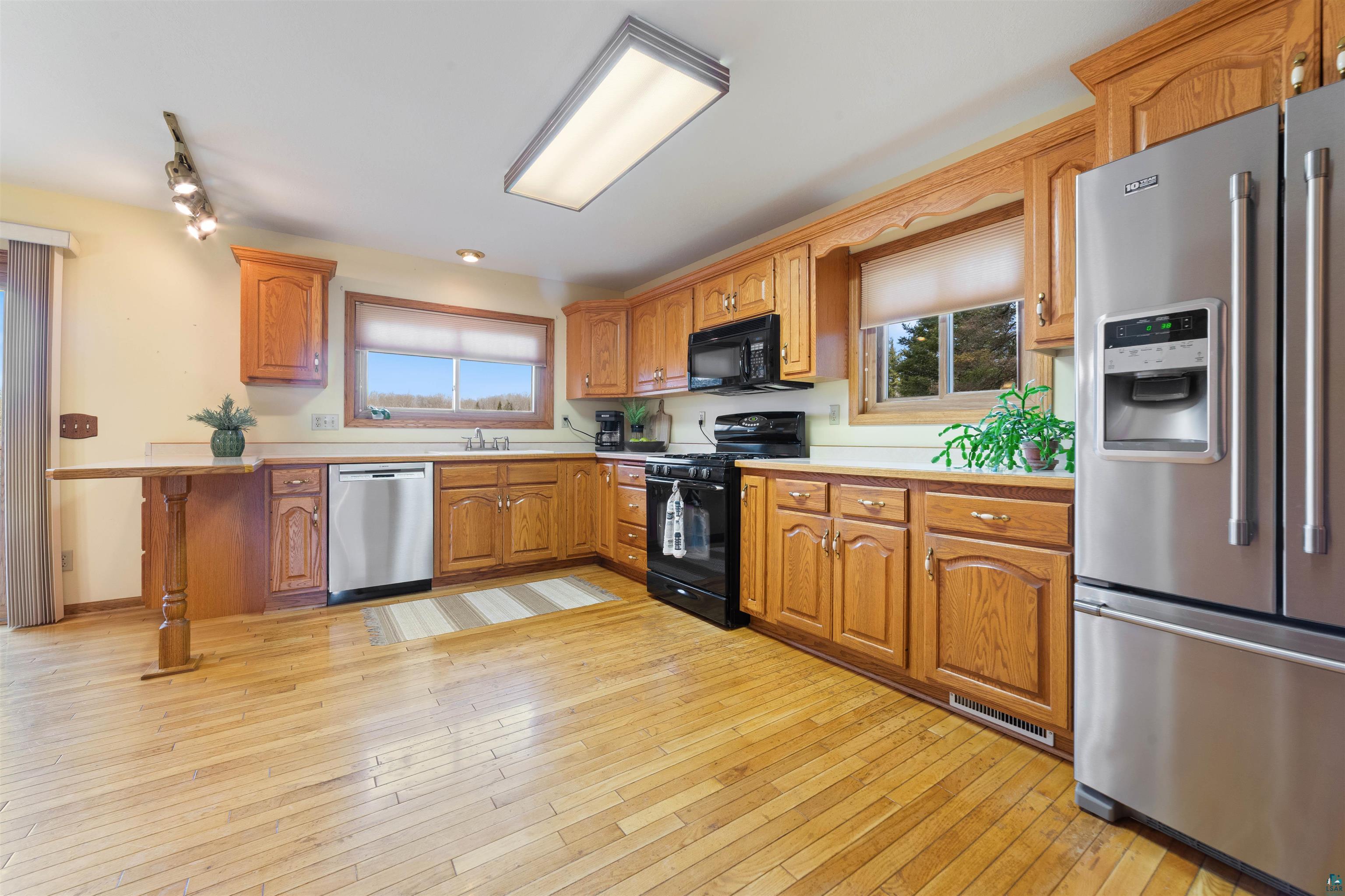 5676 McQuade Rd