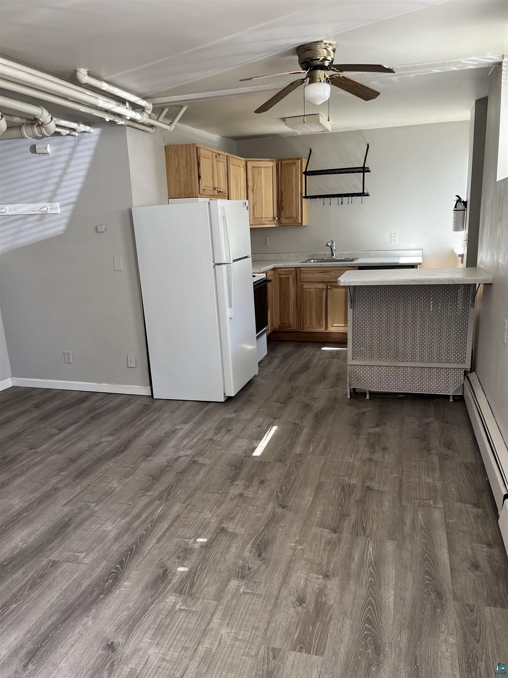 612 1/2 N 6th Ave E Unit: LL