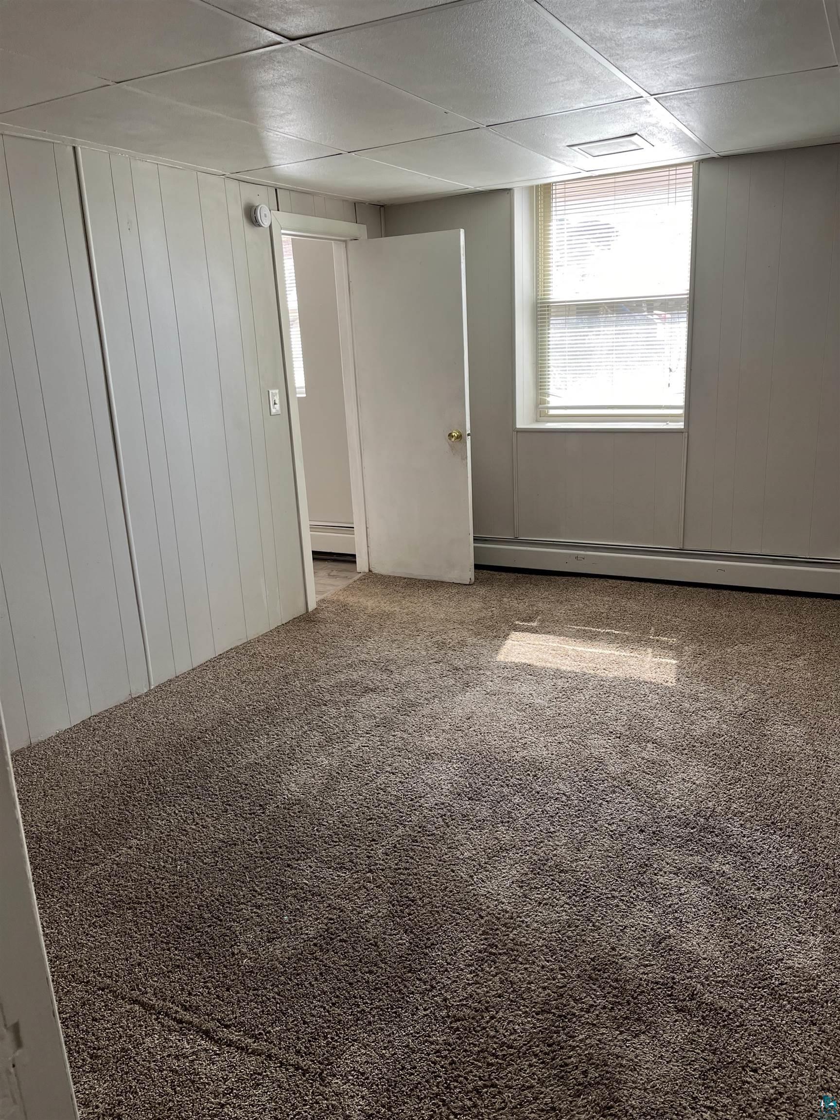612 1/2 N 6th Ave E Unit: LL