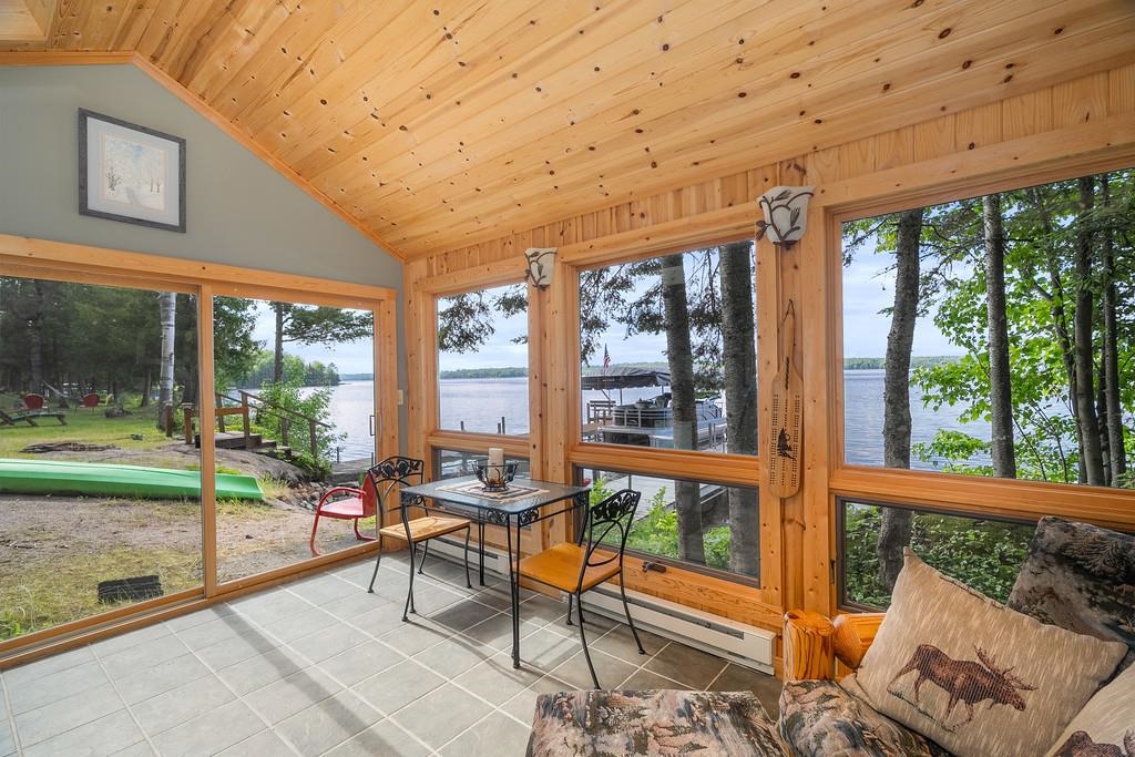 2161 Birch Point Rd