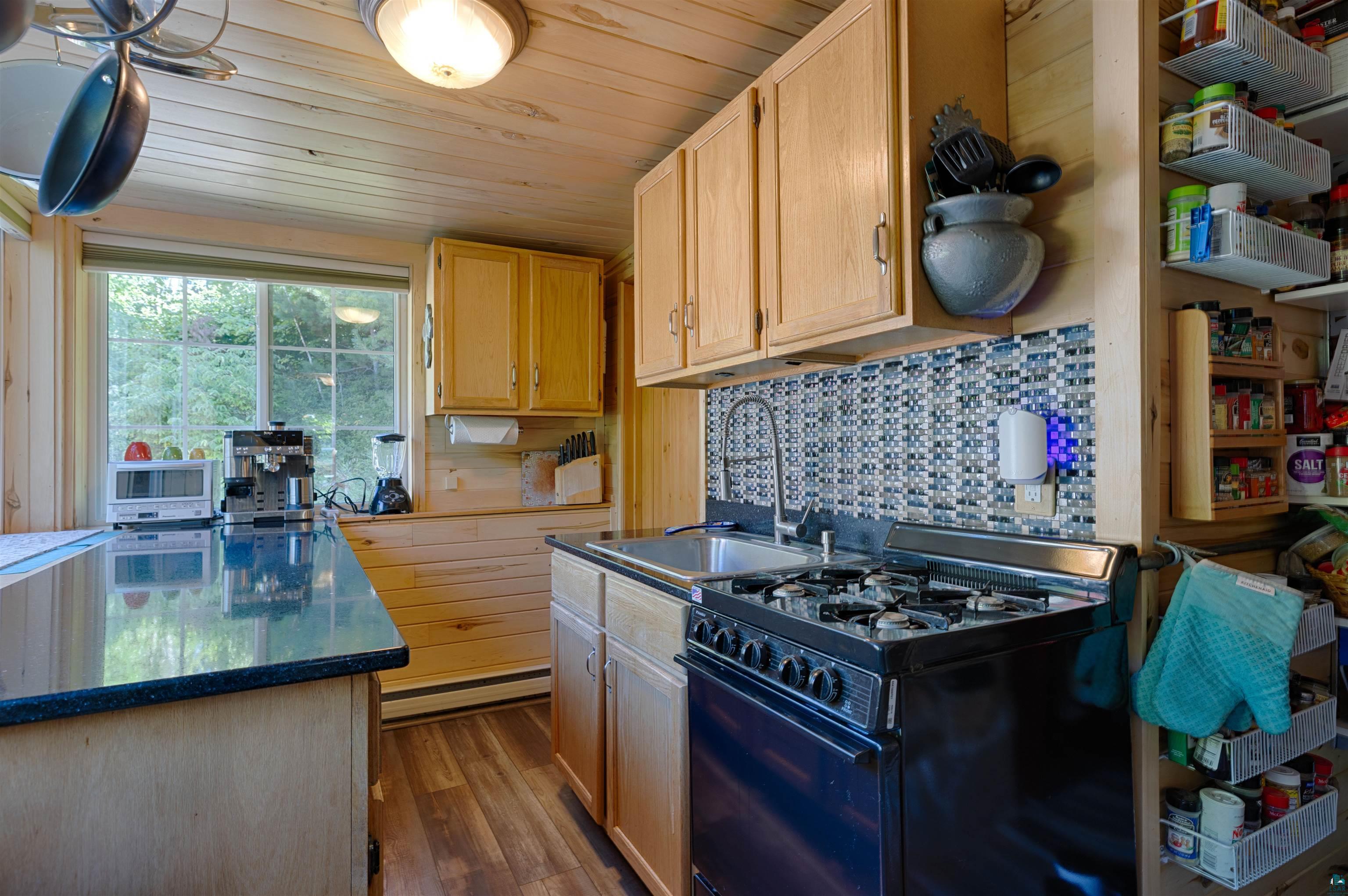2374 E Cabin Cr