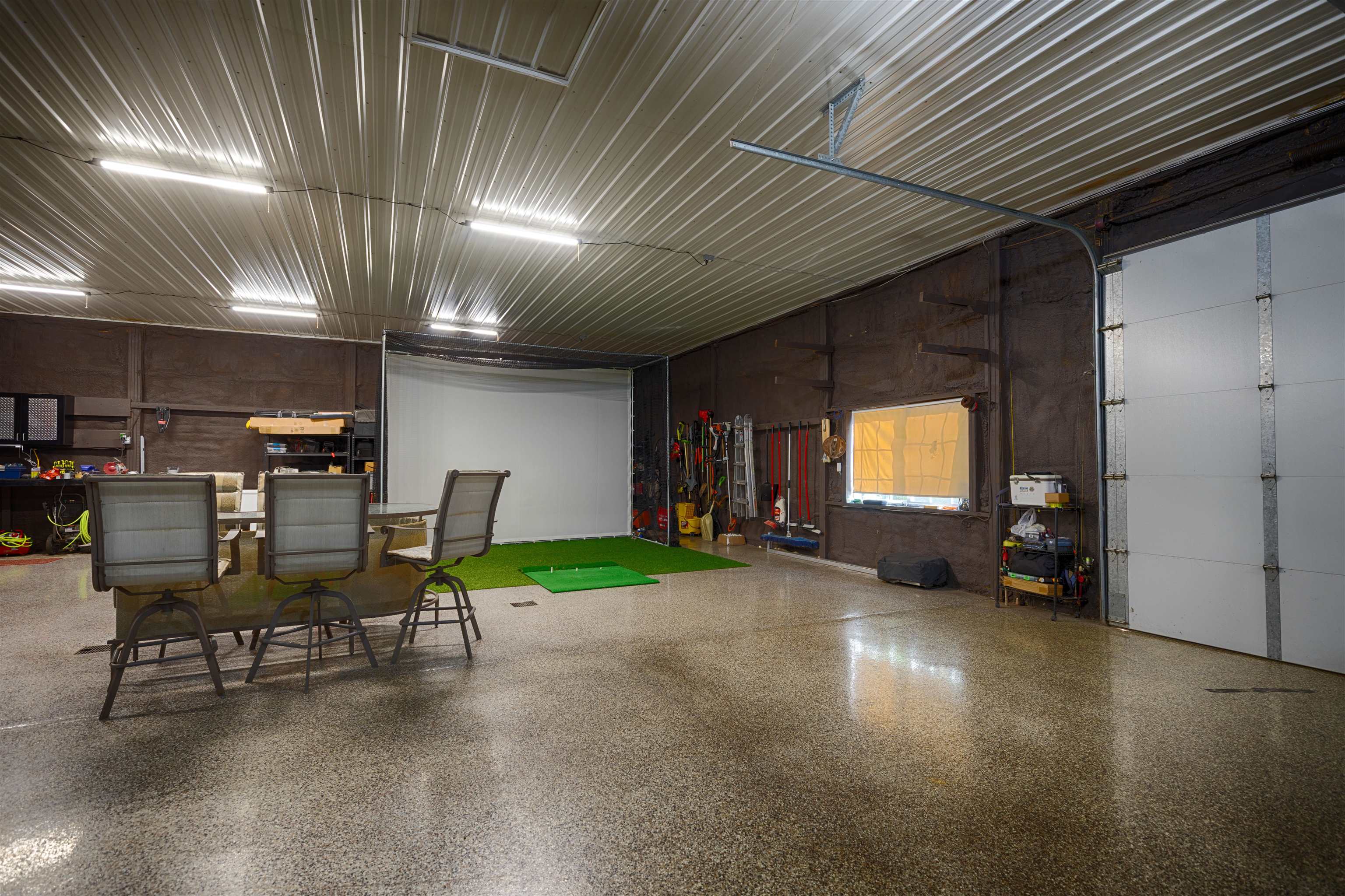 2374 E Cabin Cr