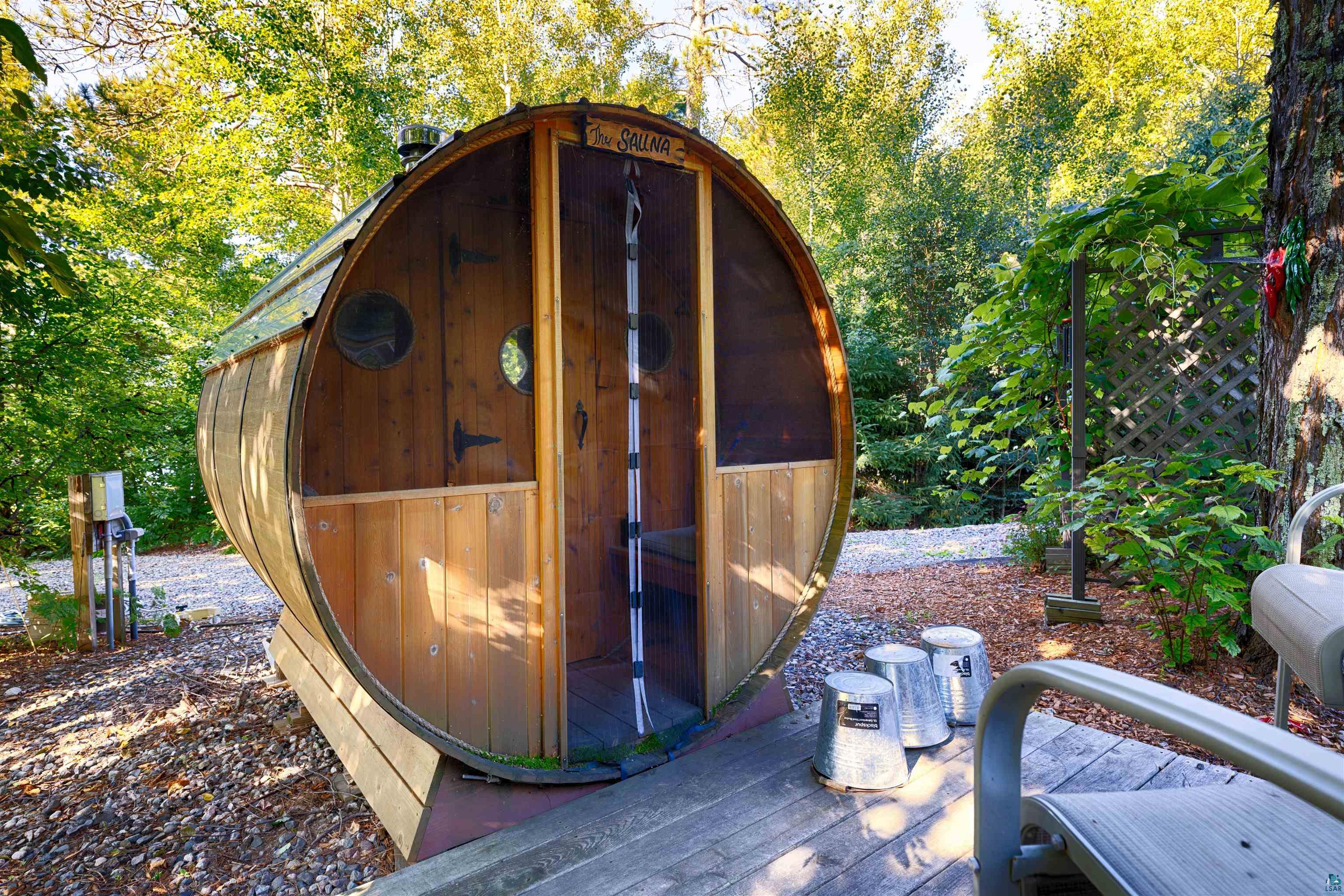 2374 E Cabin Cr