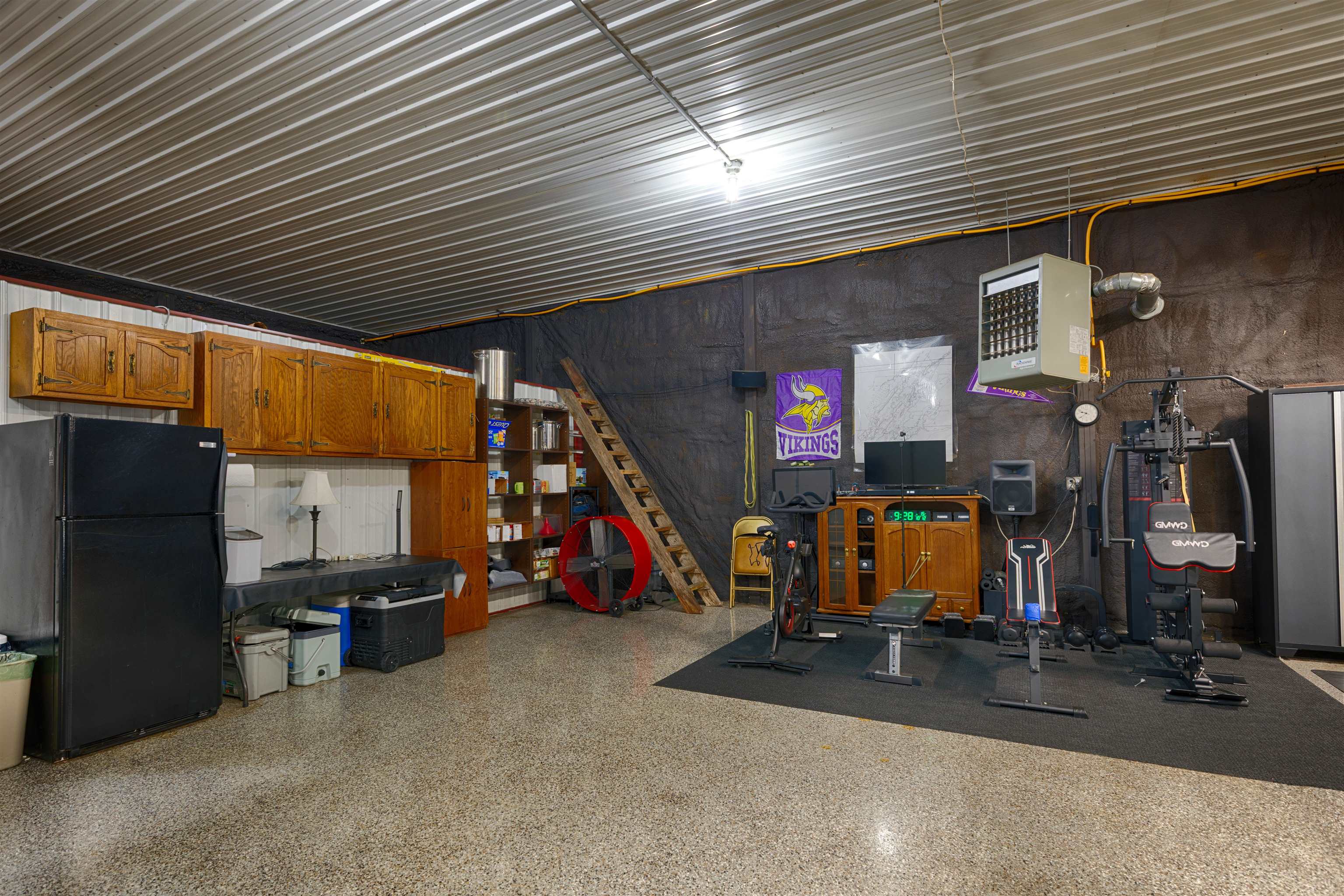 2374 E Cabin Cr