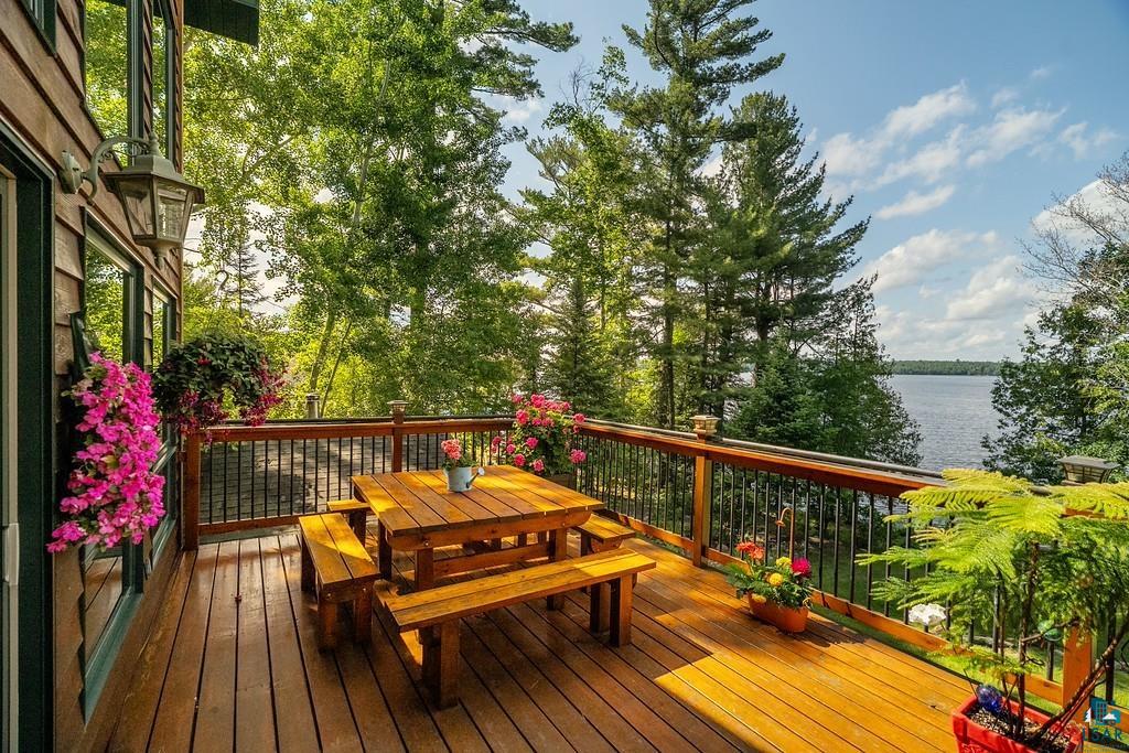 2161 Birch Point Rd