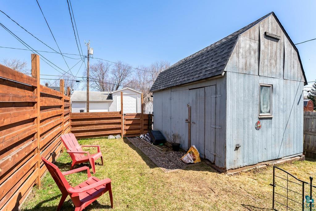 416 N 59th Ave W