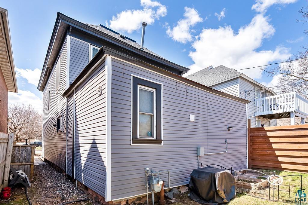 416 N 59th Ave W