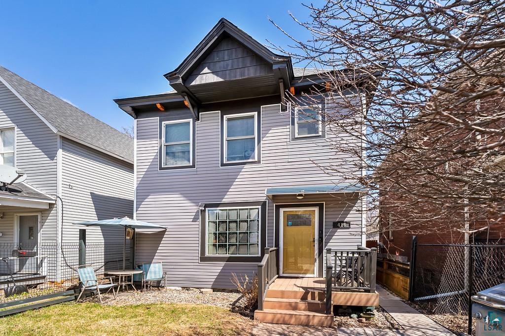 416 N 59th Ave W