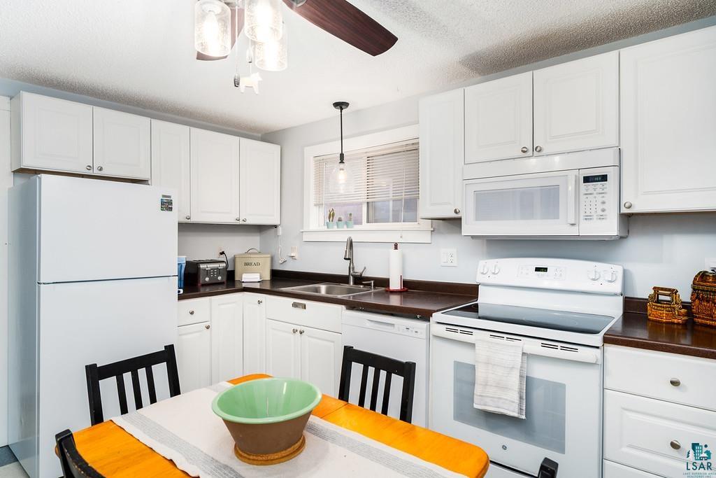 416 N 59th Ave W