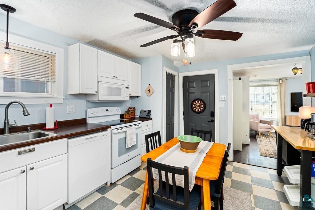 416 N 59th Ave W