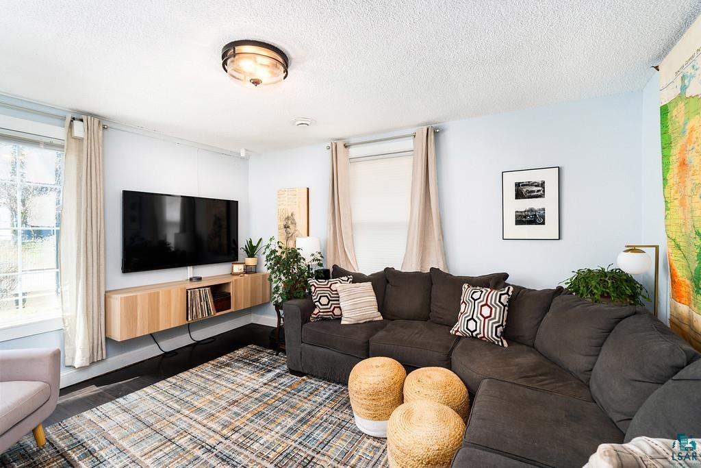 416 N 59th Ave W