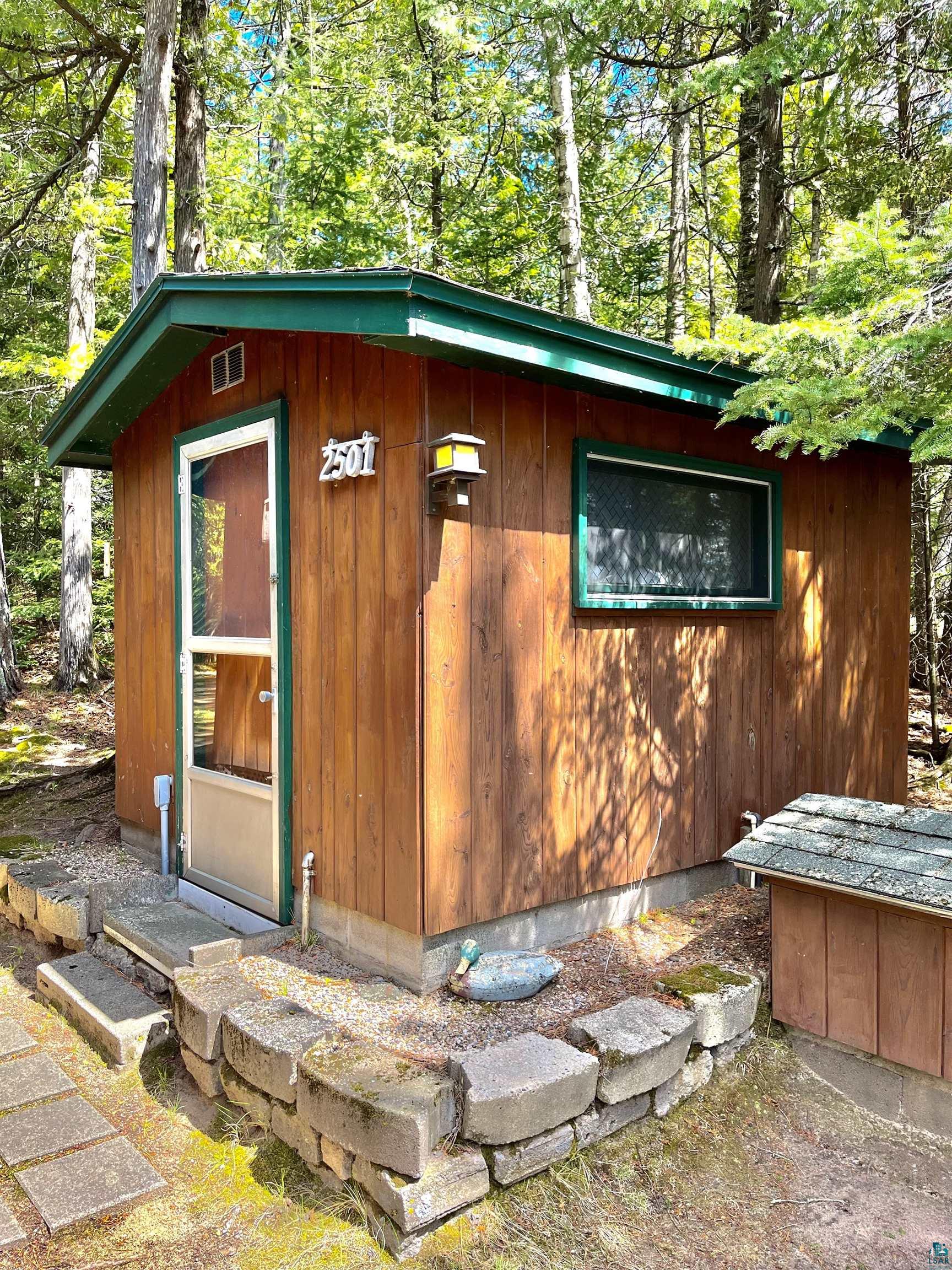 10493 Lake Dr