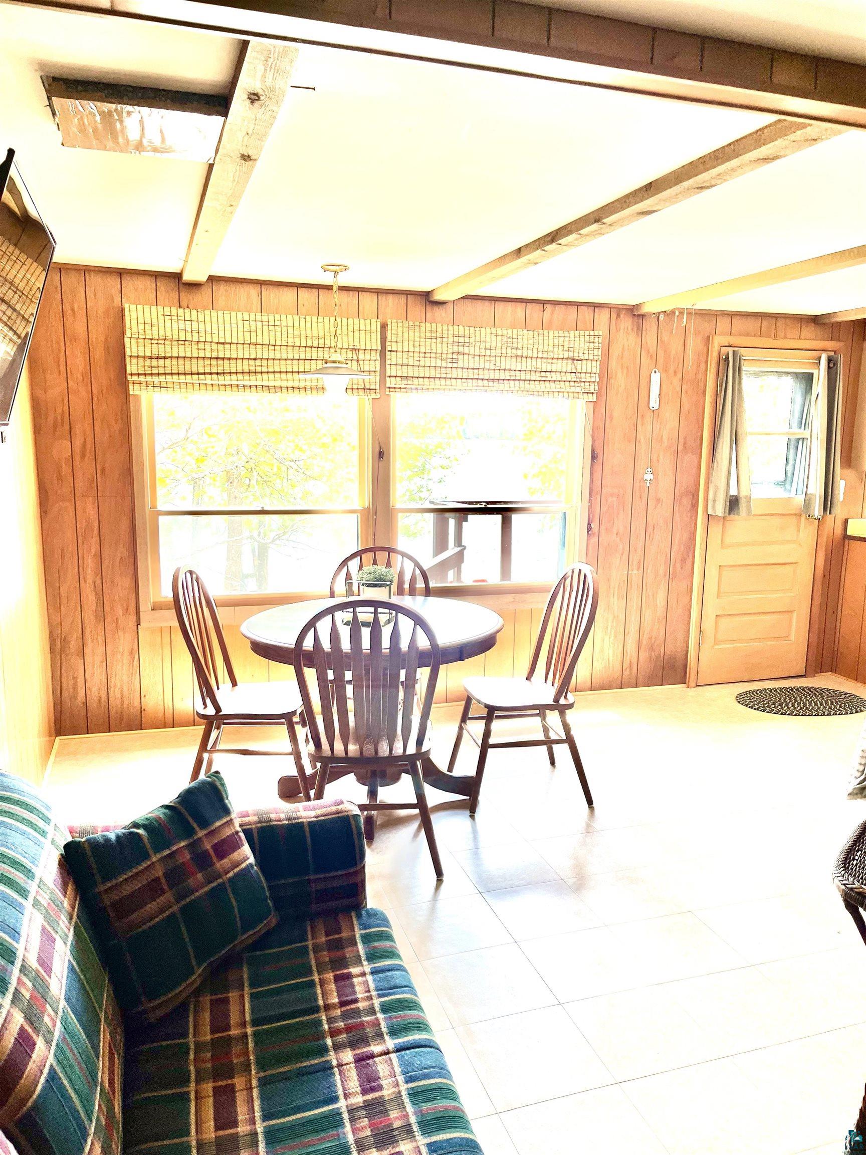 10493 Lake Dr