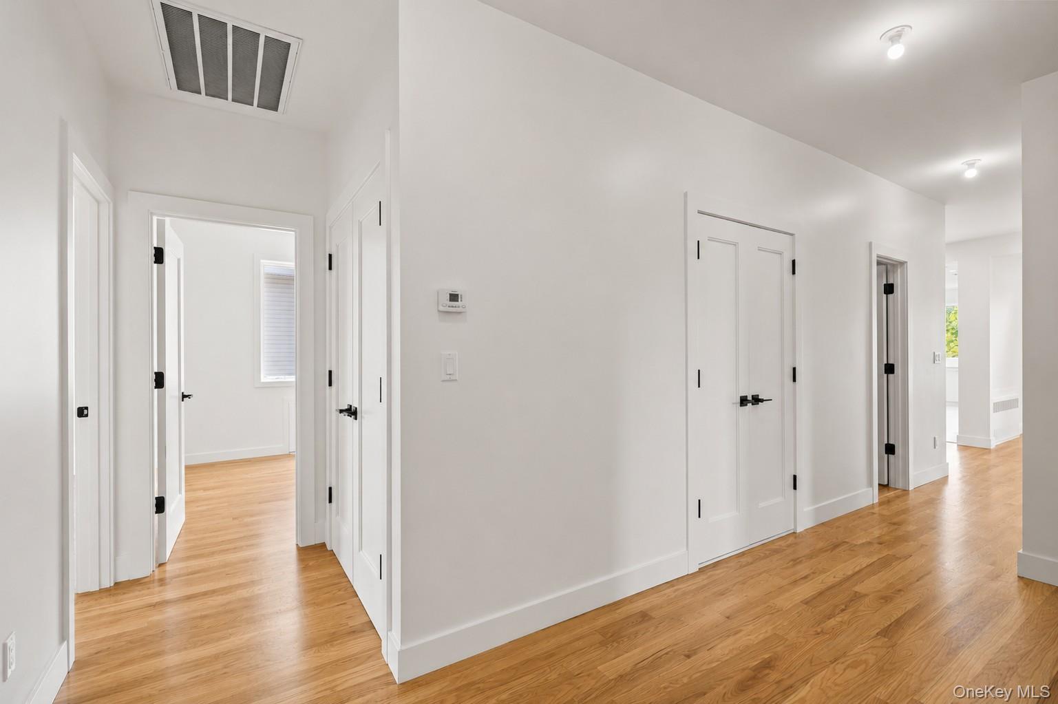 80 Twin Avenue Unit: 302