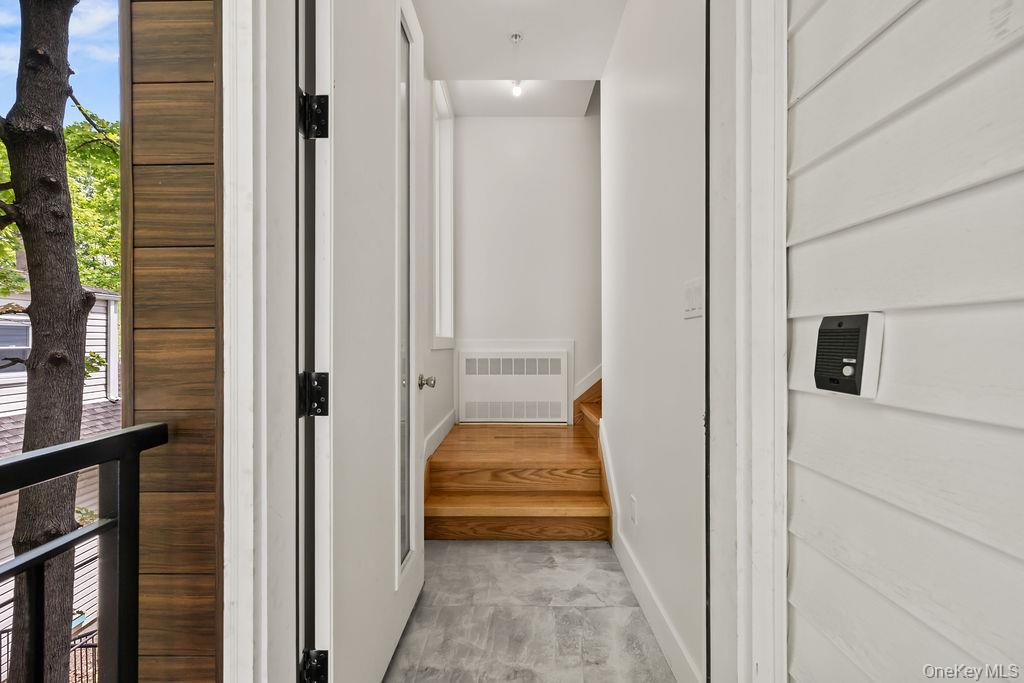 80 Twin Avenue Unit: 302