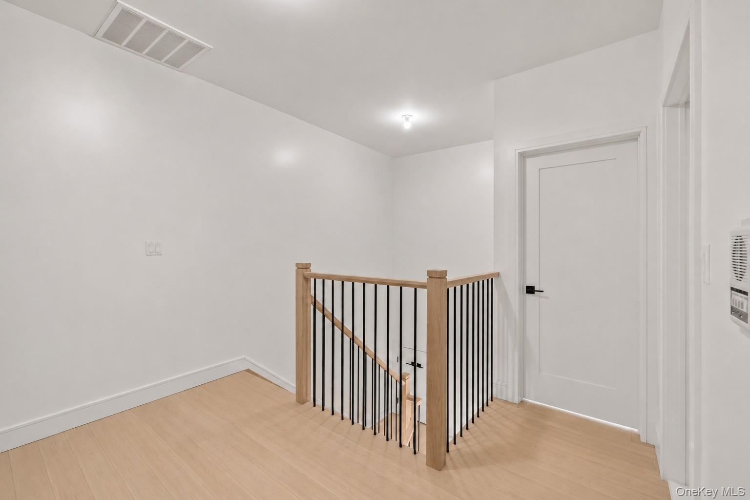 15 Warren Court Unit: 201