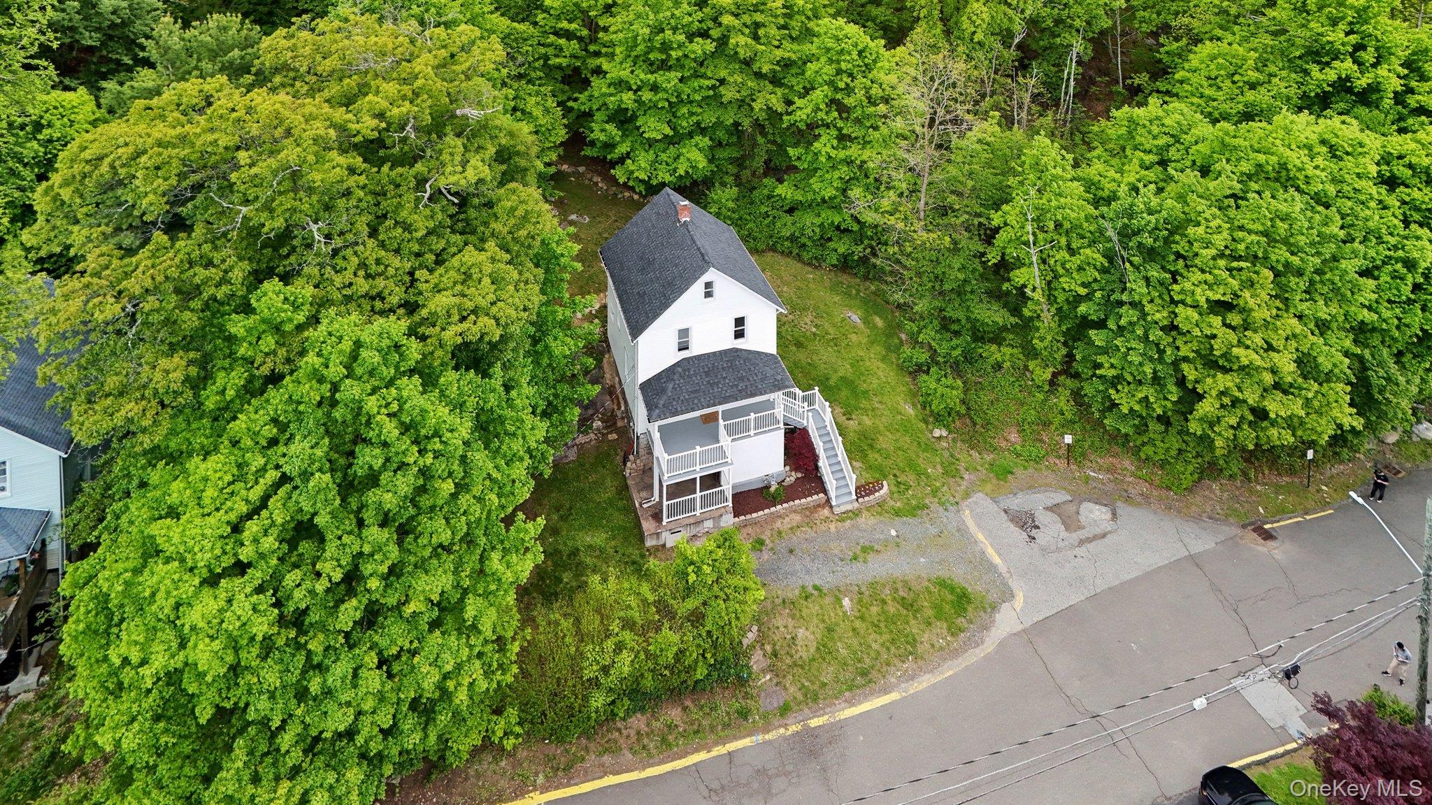 27 Boulder Avenue