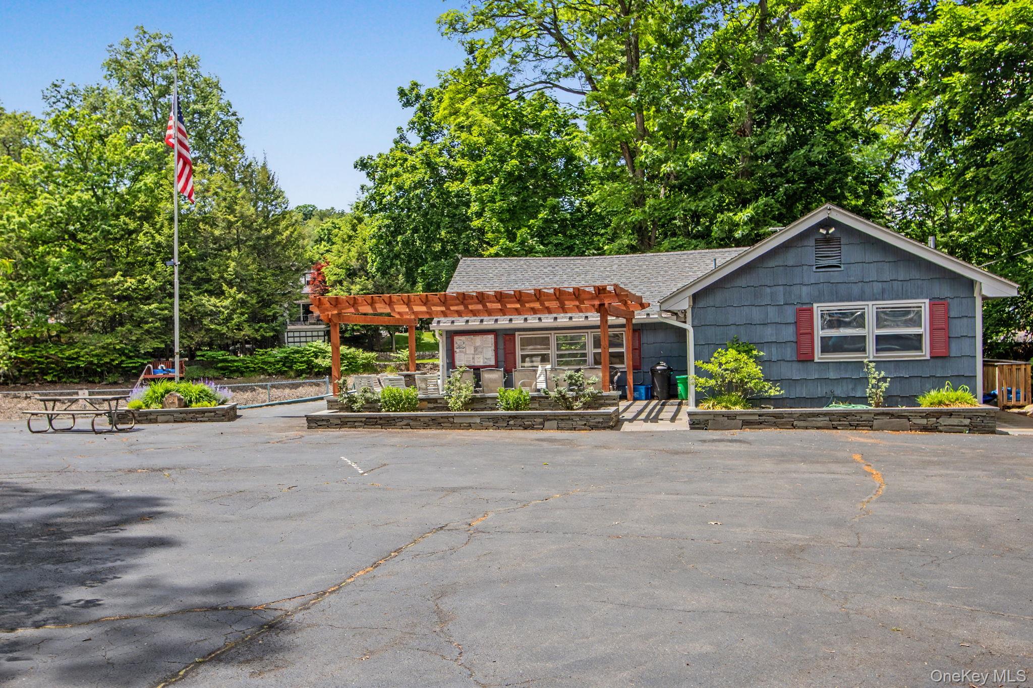 12 Lake Drive