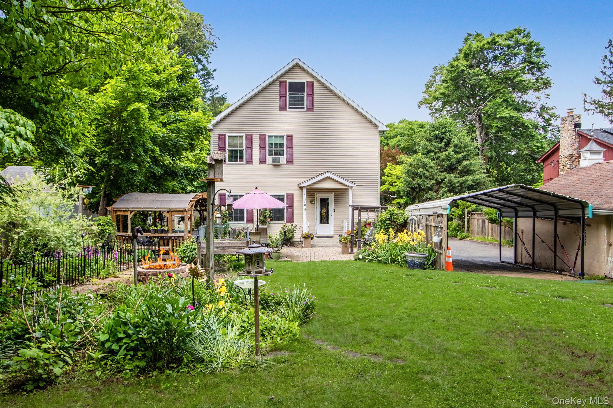 12 Lake Drive