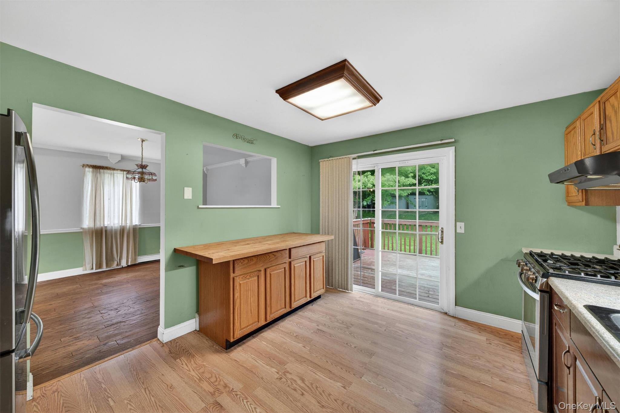 76 Maureen Drive