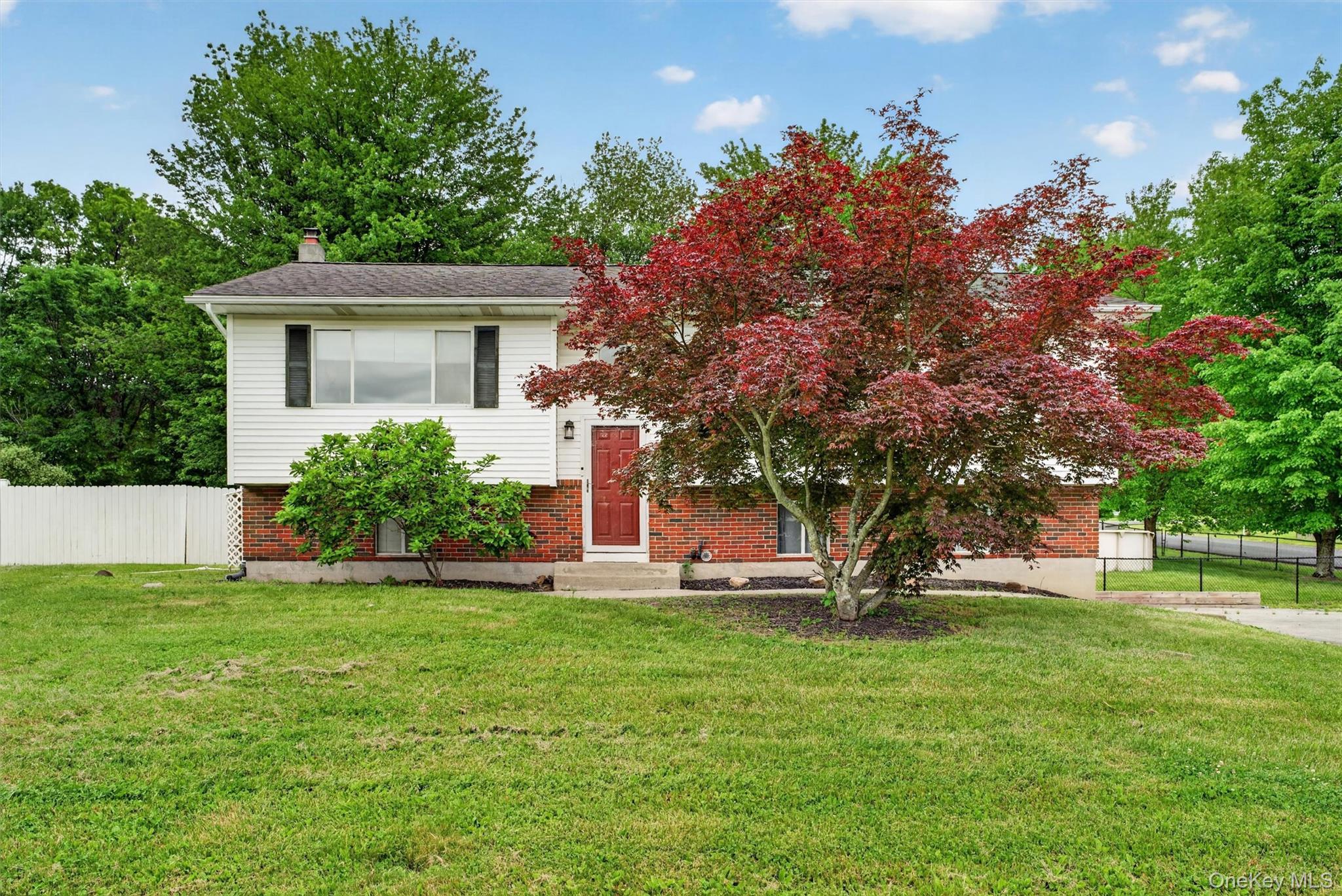 76 Maureen Drive