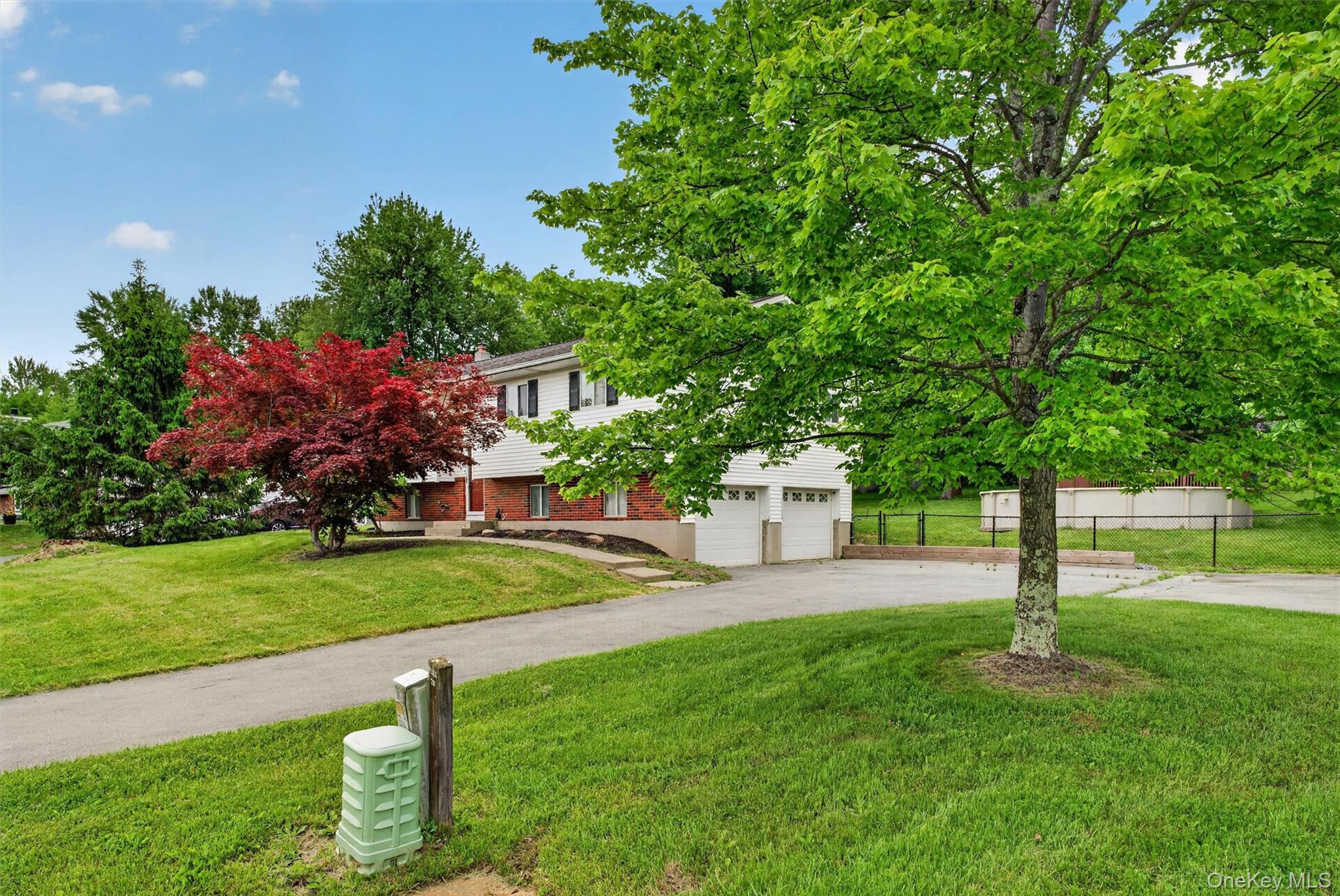 76 Maureen Drive
