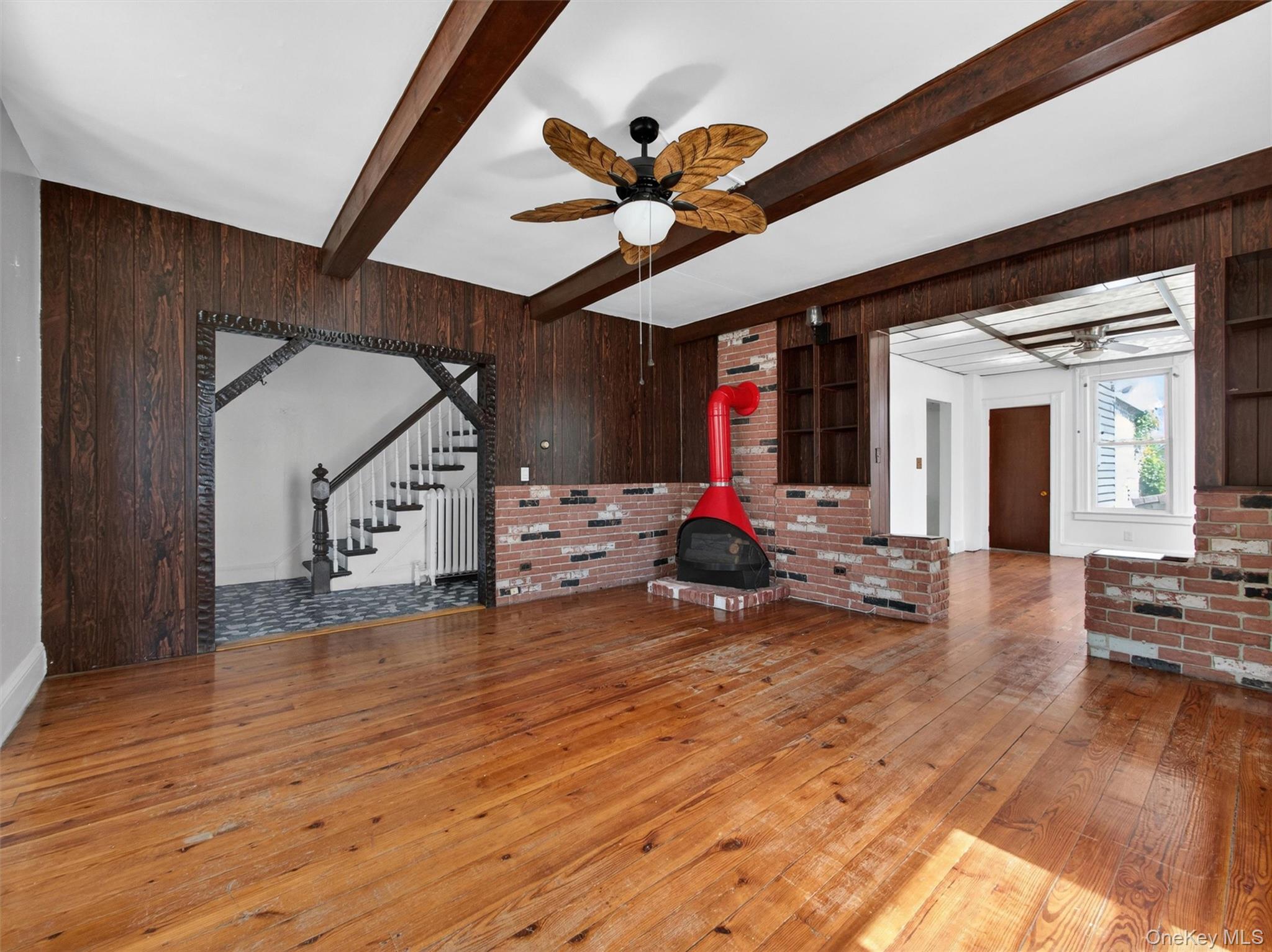 21 Sharp St