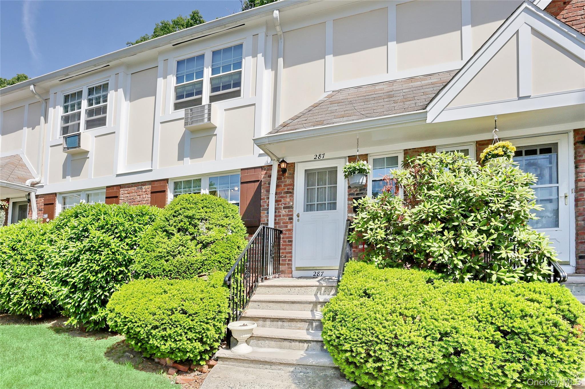 287 Parkside Drive