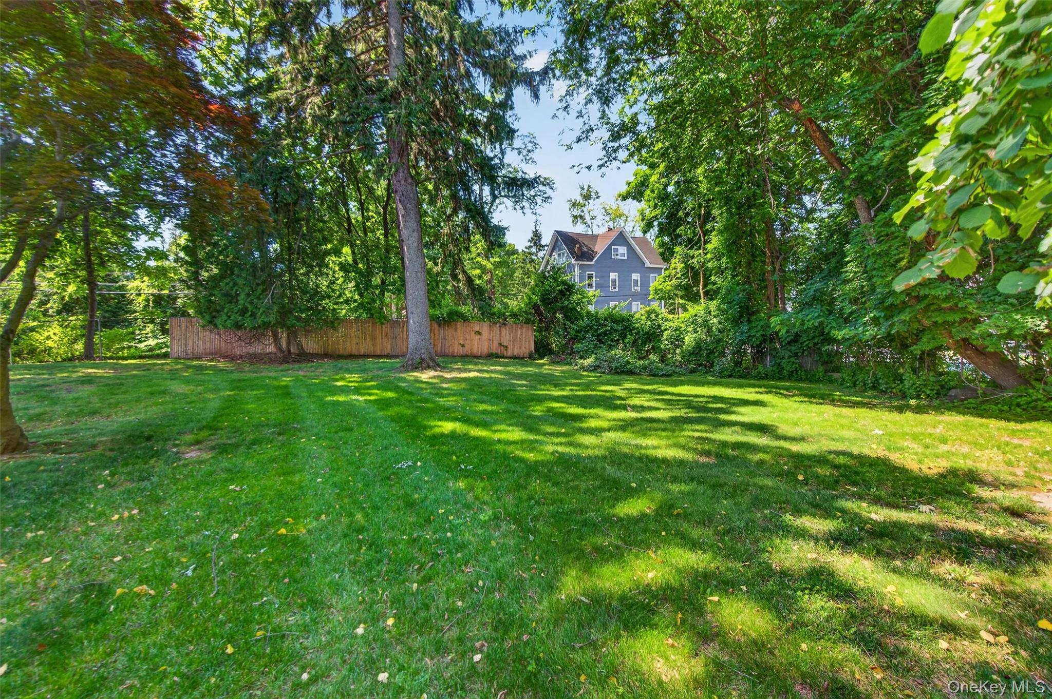 6 Old Lake Road