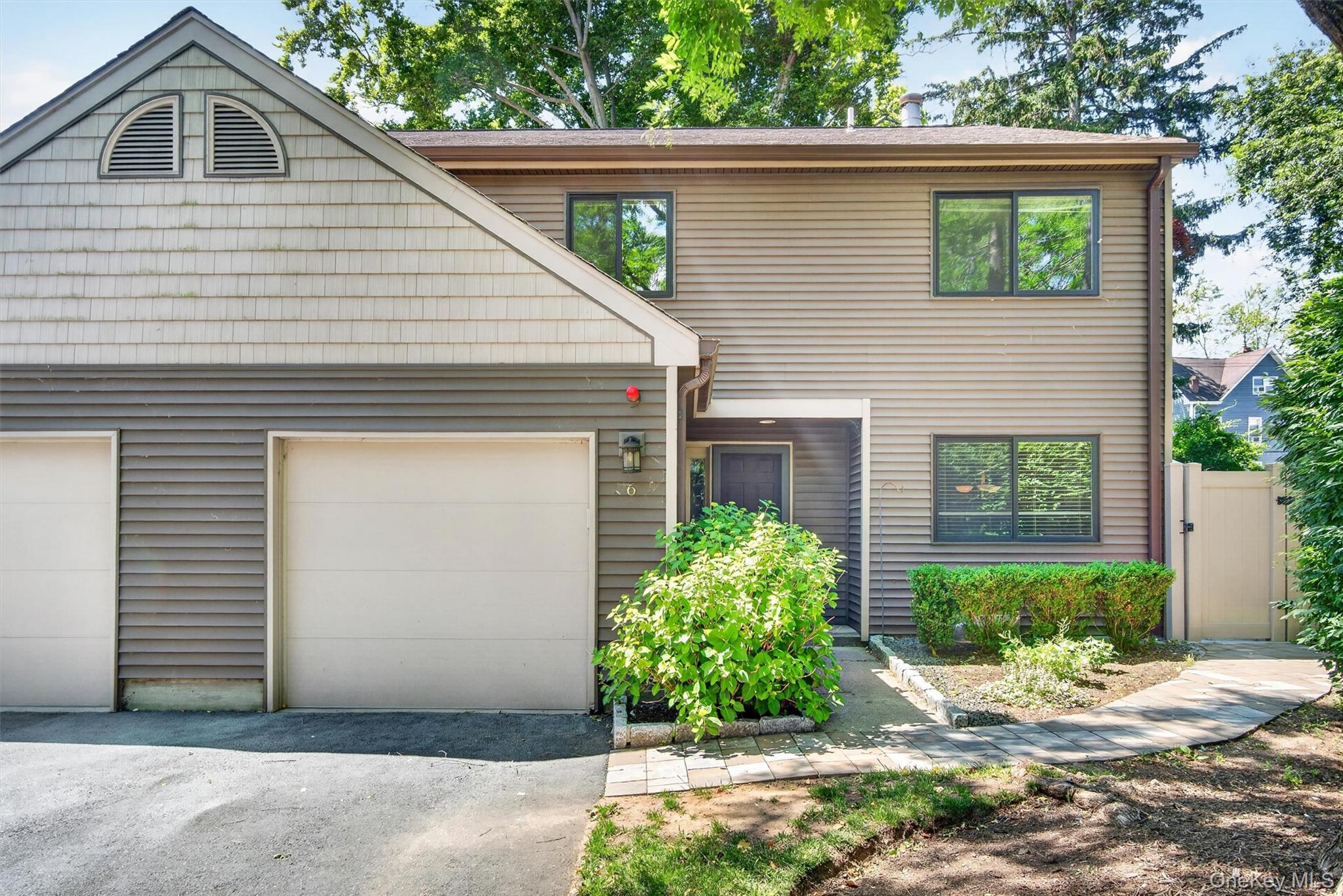 6 Old Lake Road