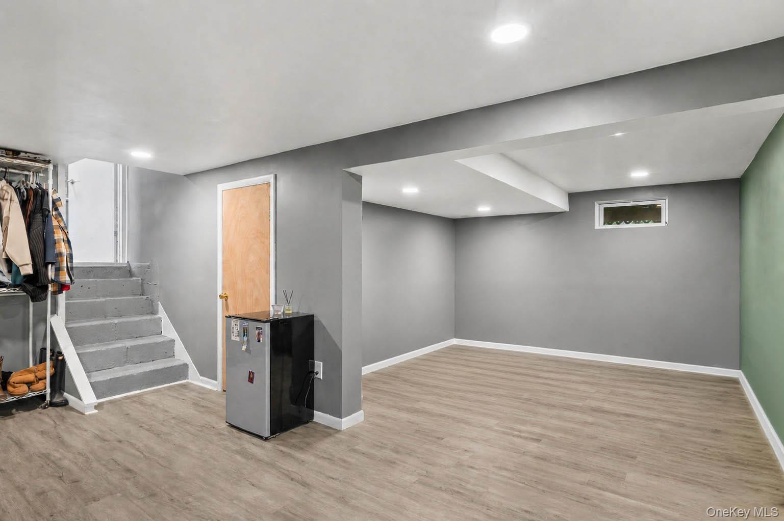 24 Maplewood Boulevard