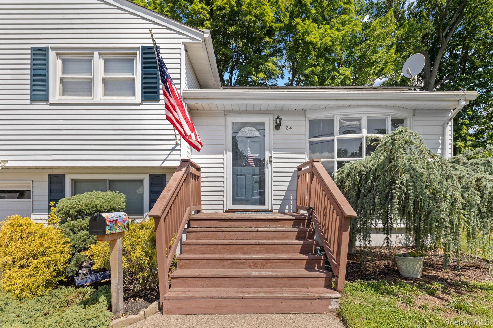 24 Maplewood Boulevard