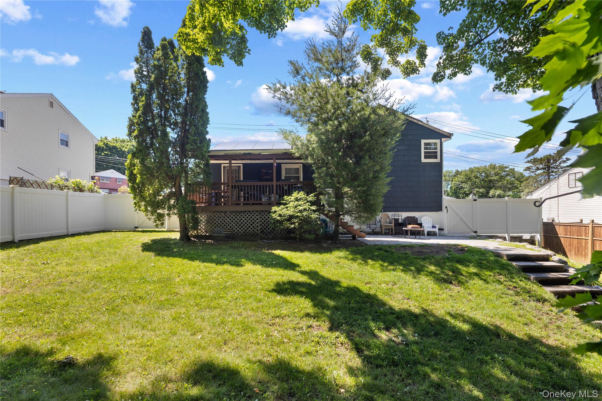24 Maplewood Boulevard