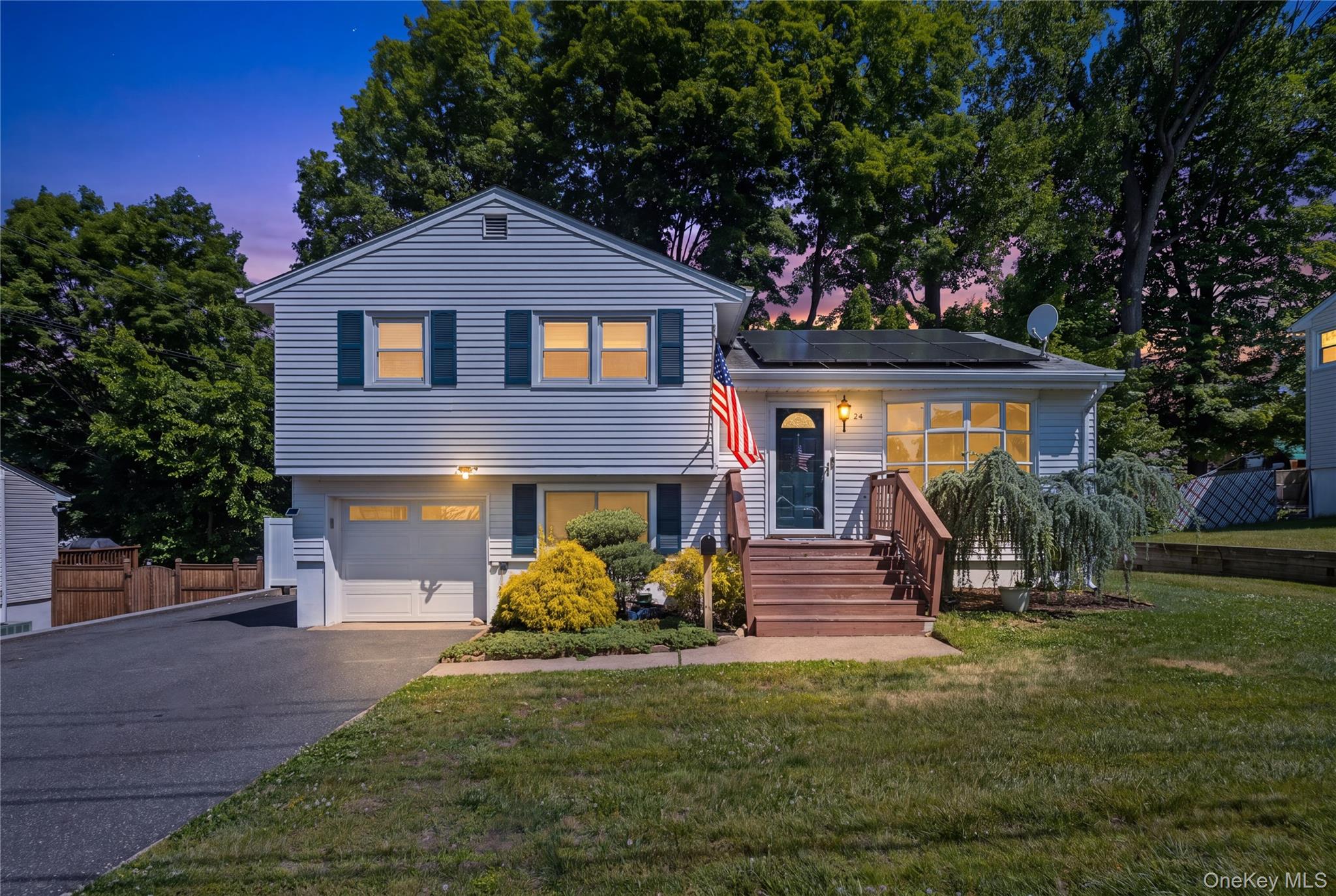 24 Maplewood Boulevard