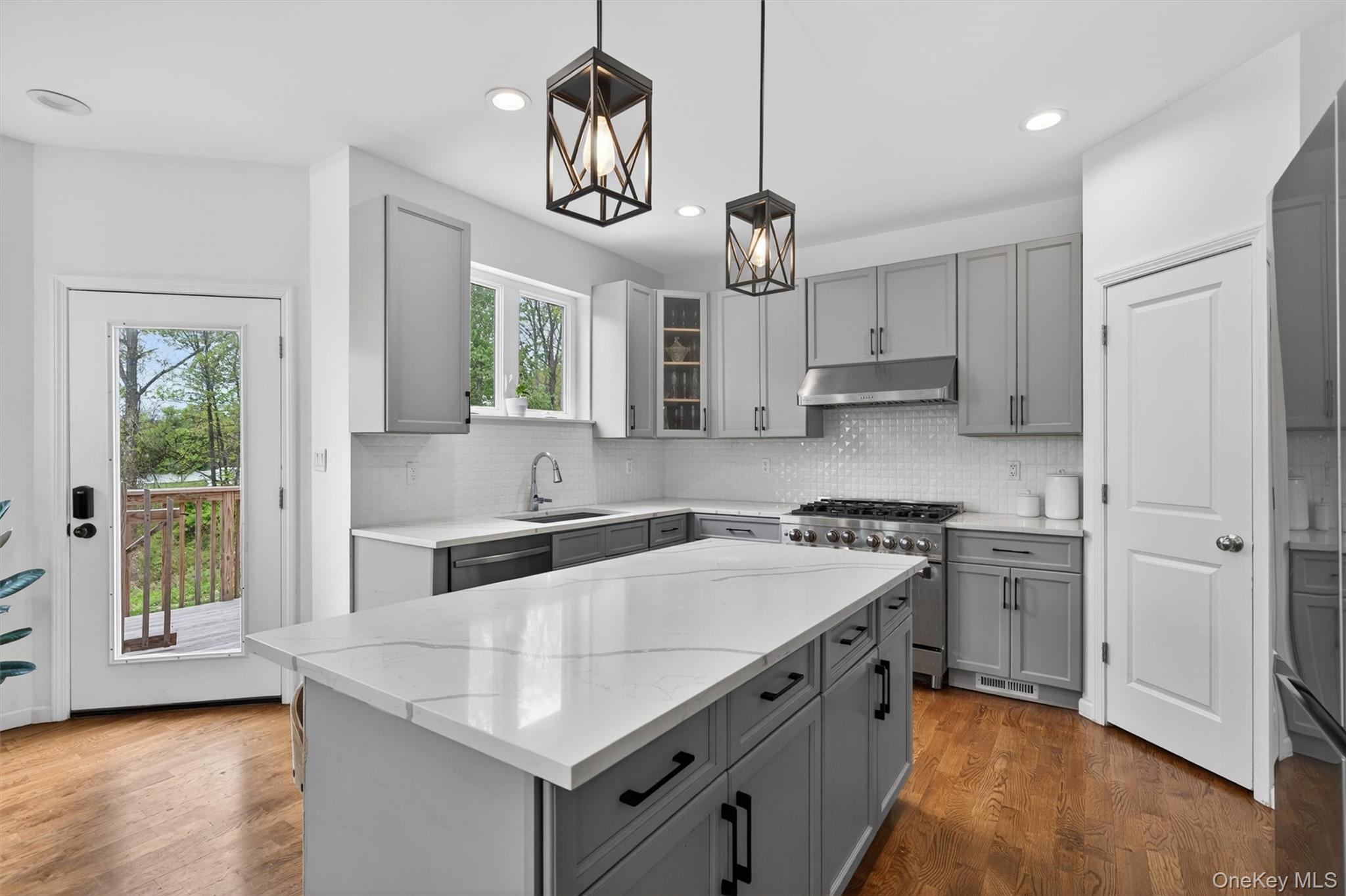66 Pin Oak Drive