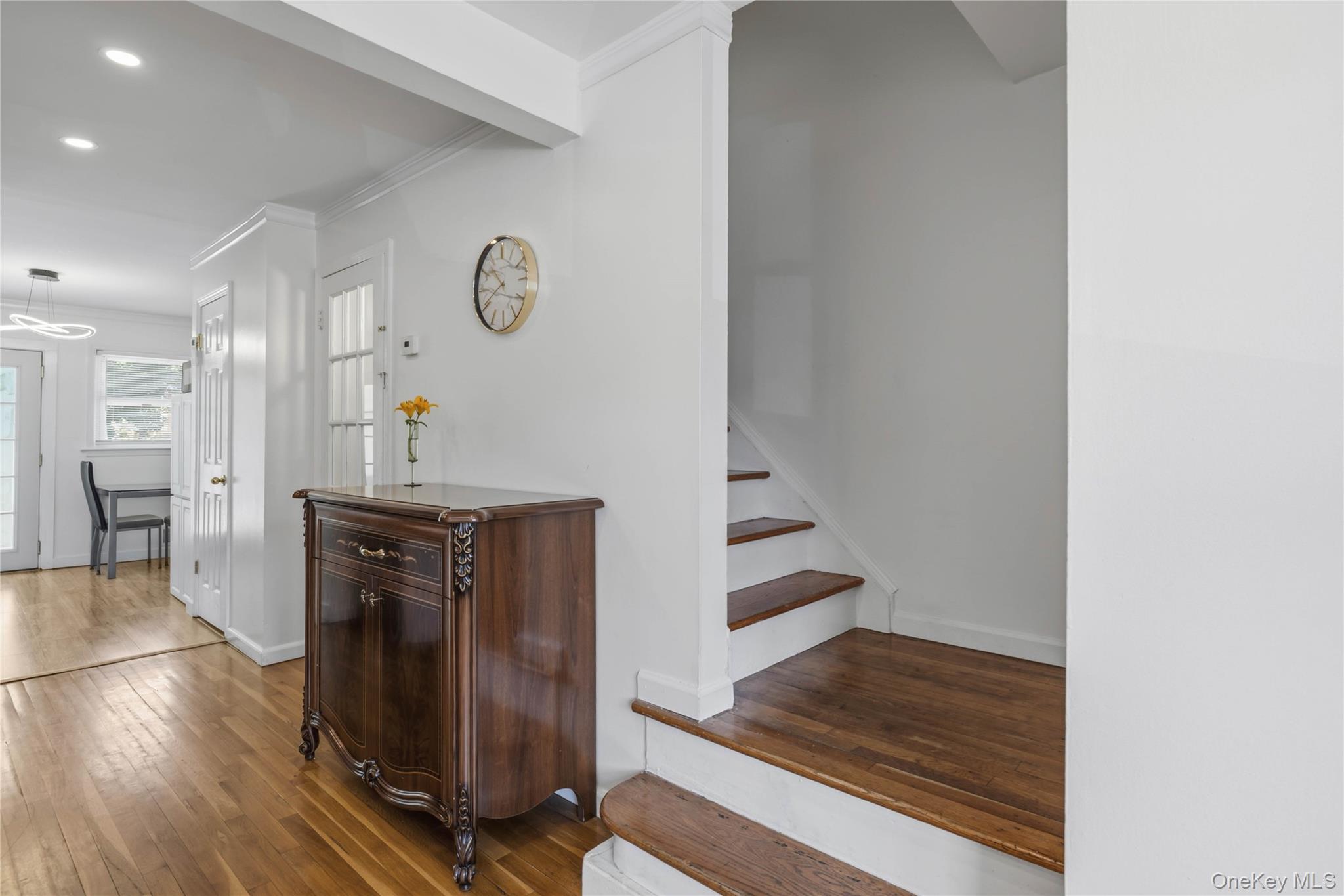 31 Gladys Drive