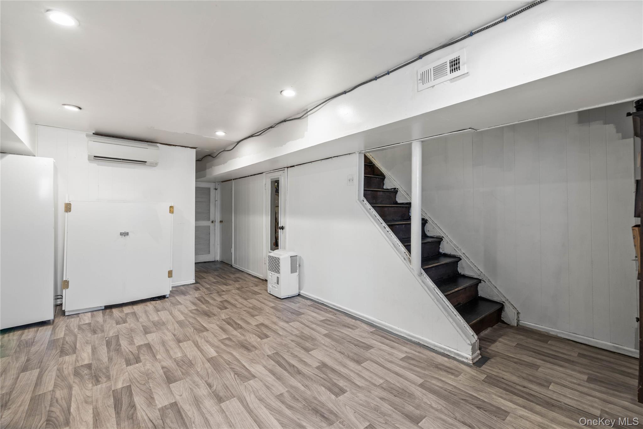 31 Gladys Drive