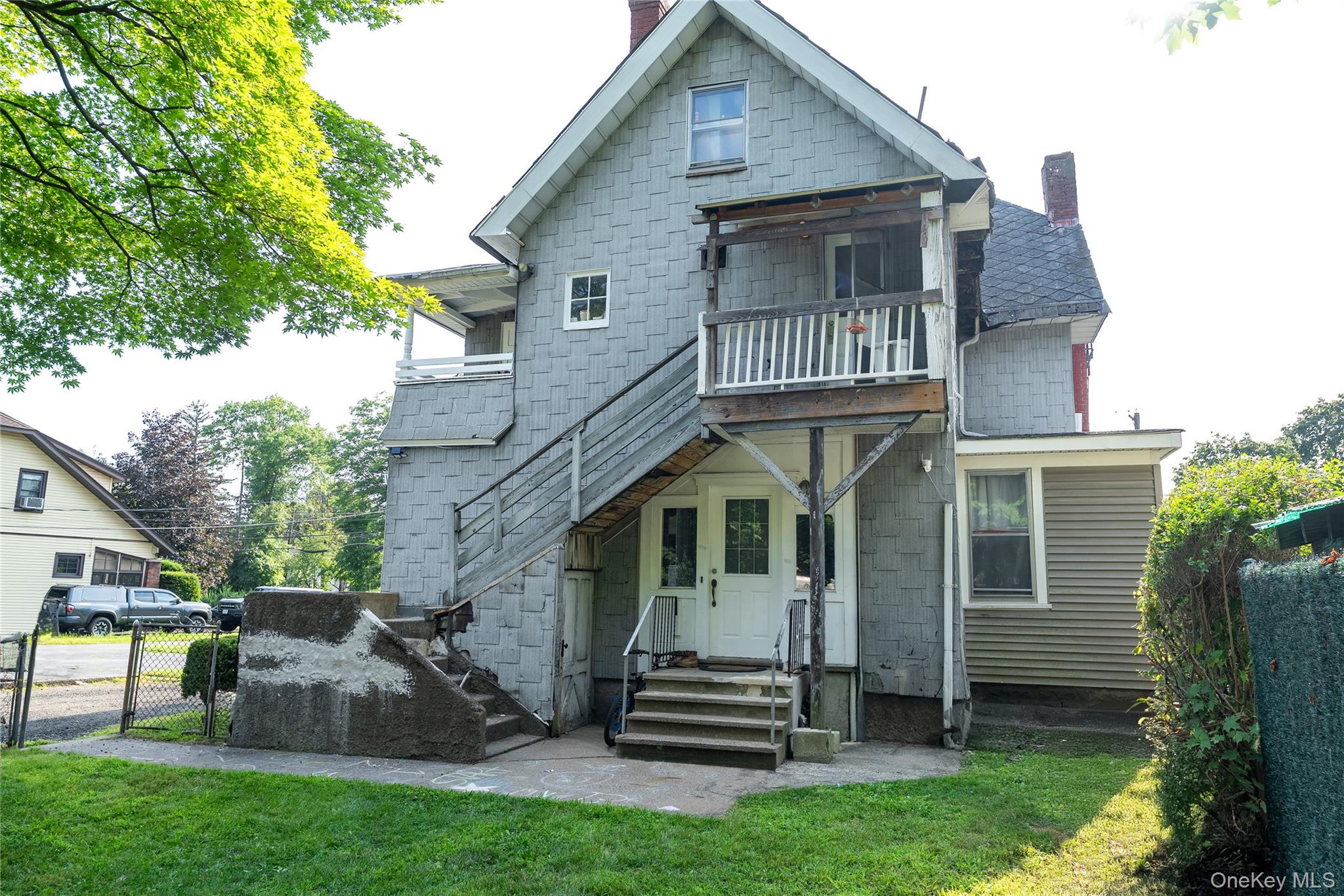 172 Orange Avenue