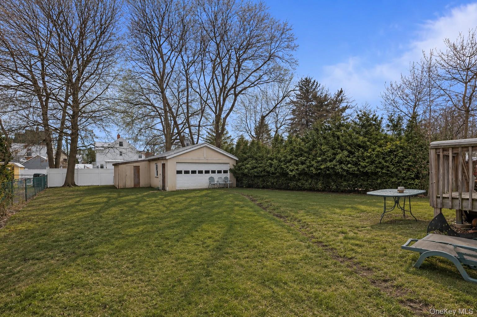 19 W Maple Avenue