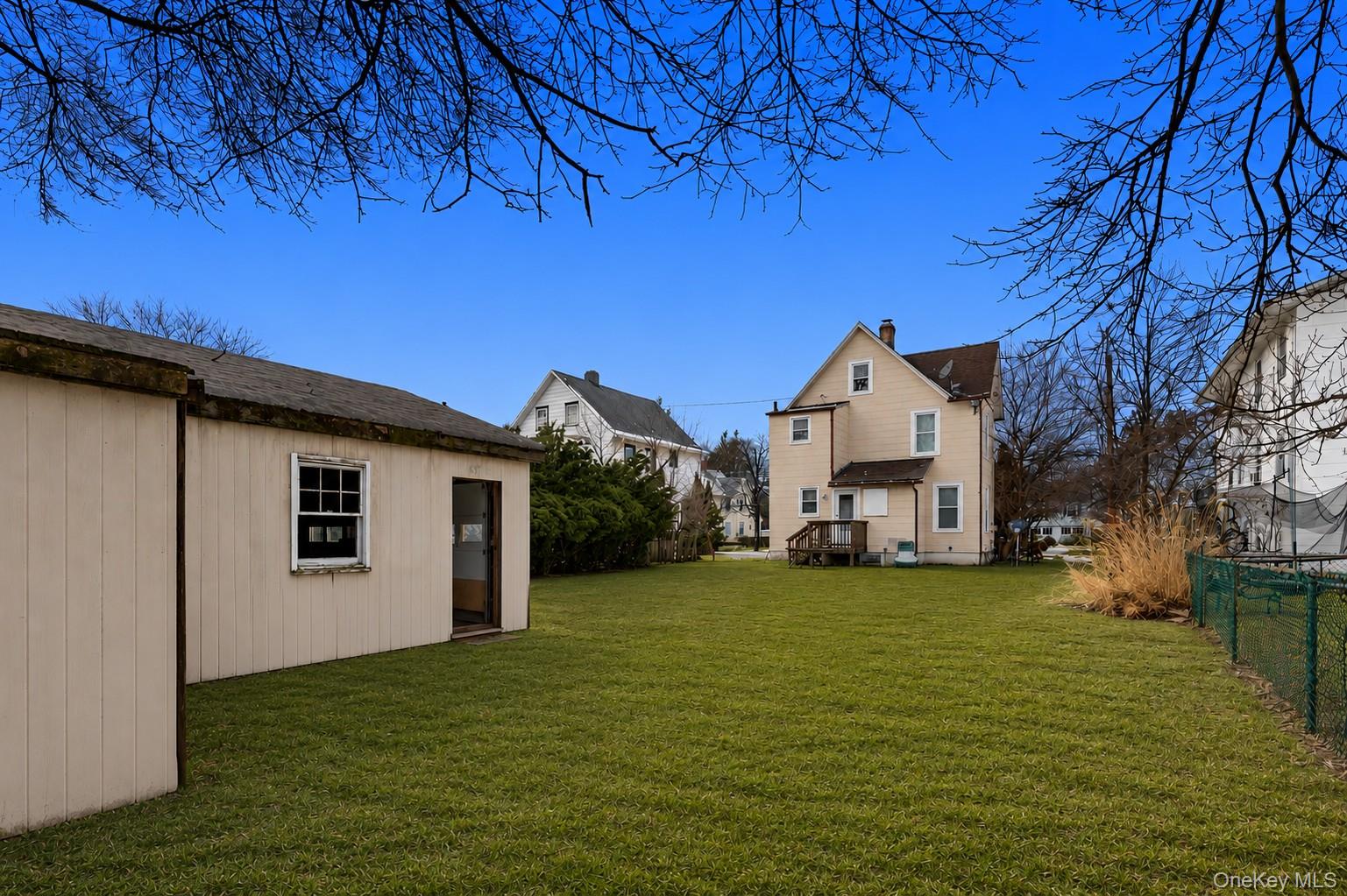 19 W Maple Avenue