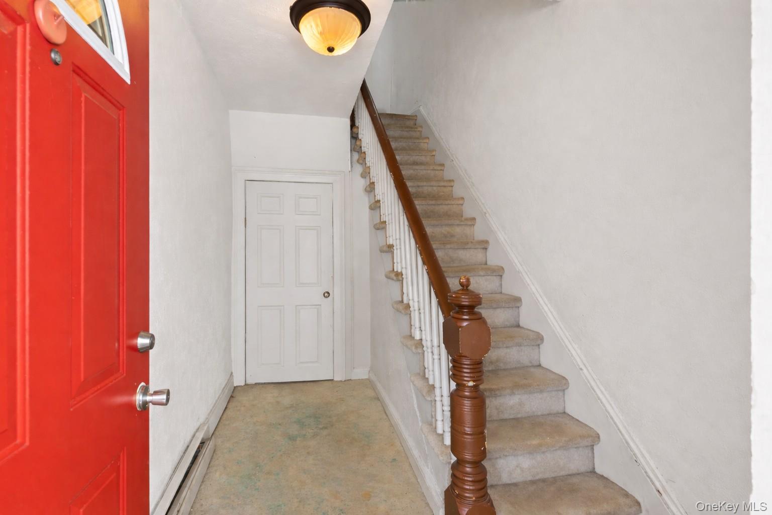 19 W Maple Avenue