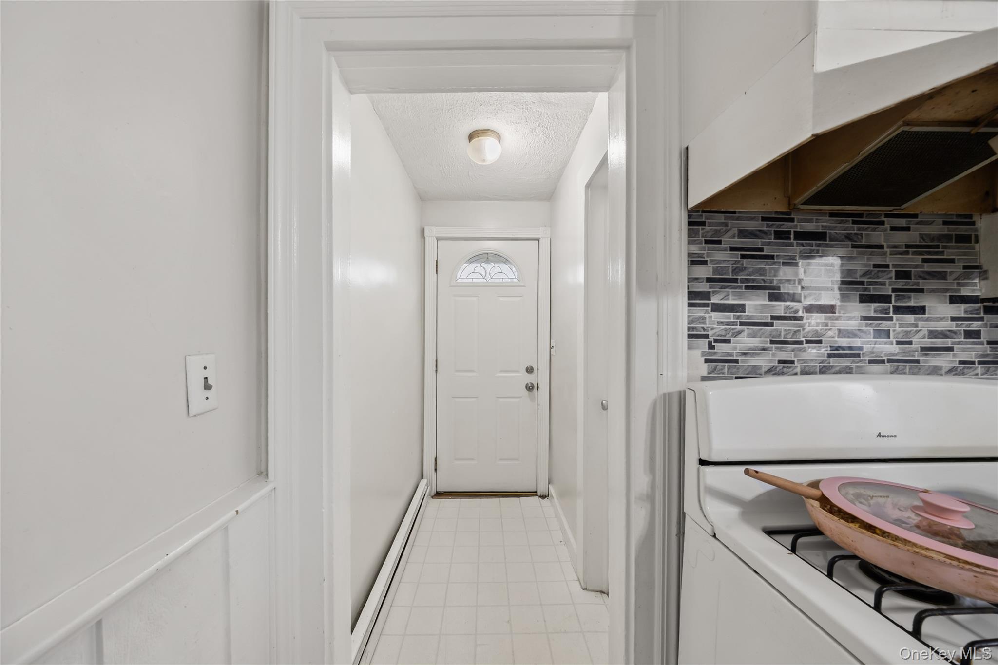19 W Maple Avenue