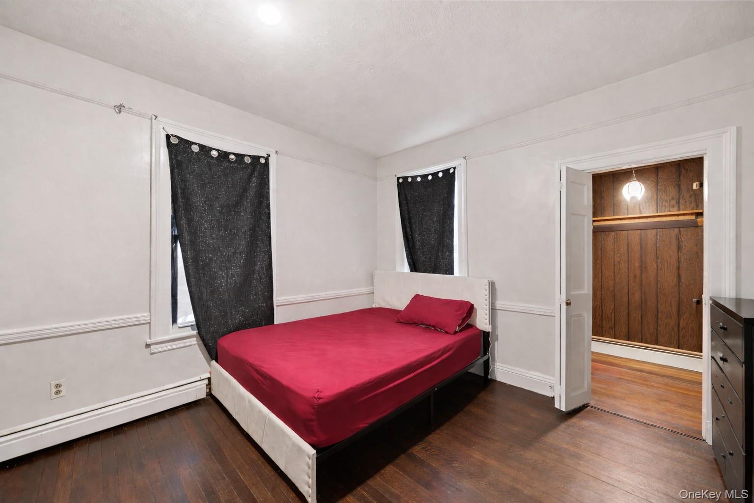 19 W Maple Avenue