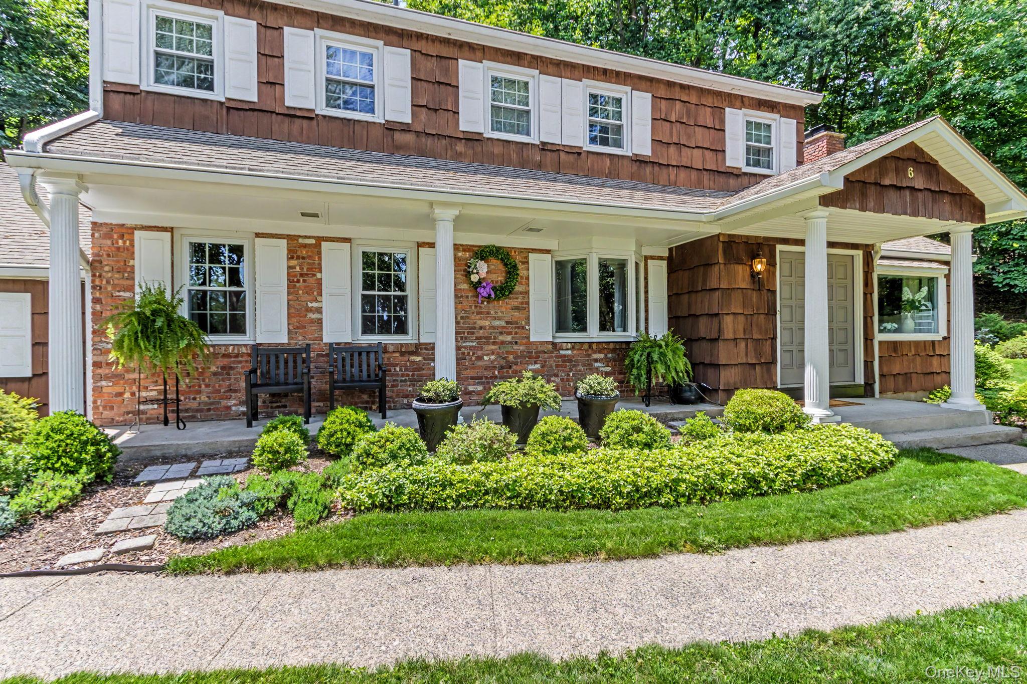 6 Woodcock Road