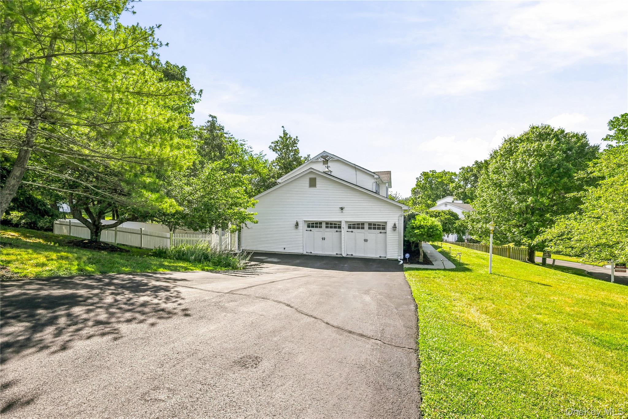2 Sloane Court