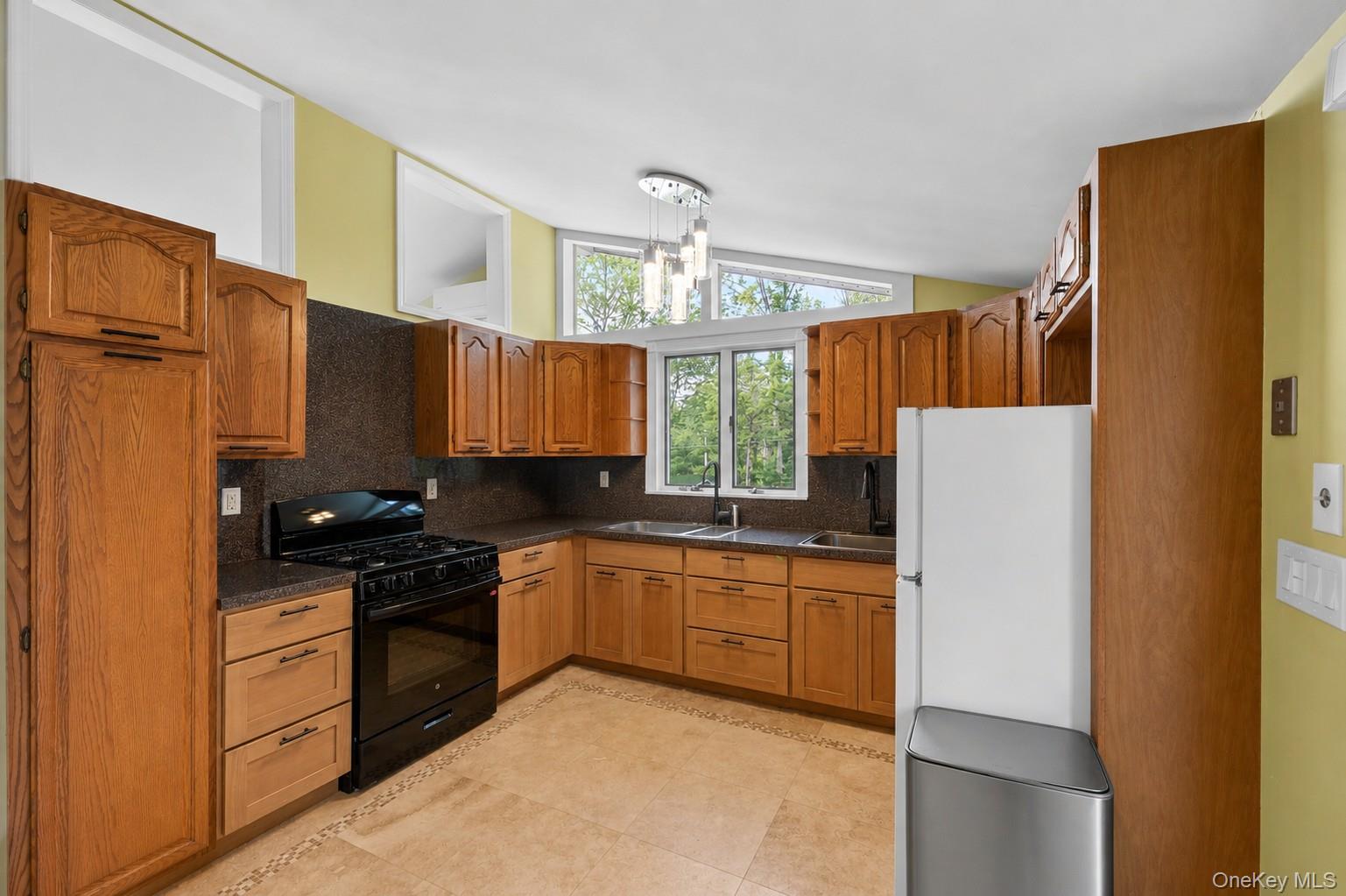14 Cannon Boulevard